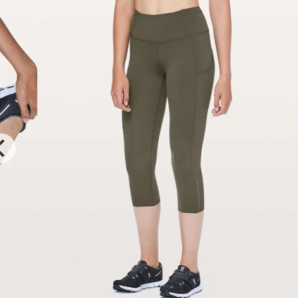 Lululemon Fast & Free Crop II *Nulux 19